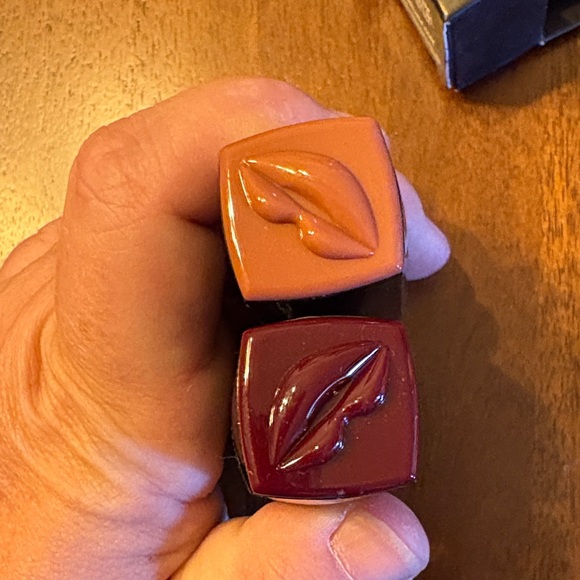 LA Girl Tinted Foundation & Lip Color Set — Warm Beige - Picture 5 of 10